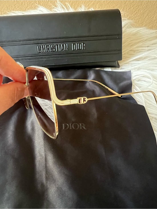 Dior Gold Frame Brown Gradient Oversized Square Sunglasses main image 5